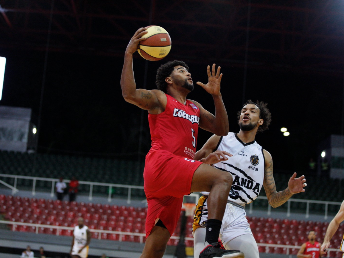 Gregory Curvelo se va cedido a Héroes de Falcon