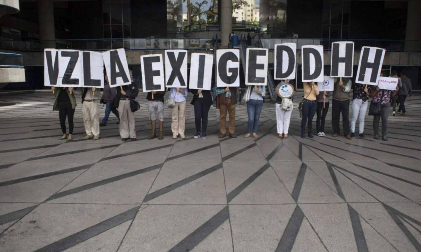 Critican que ONU "contribuya" con "falsa" imagen de mejora en DD. HH. en el país