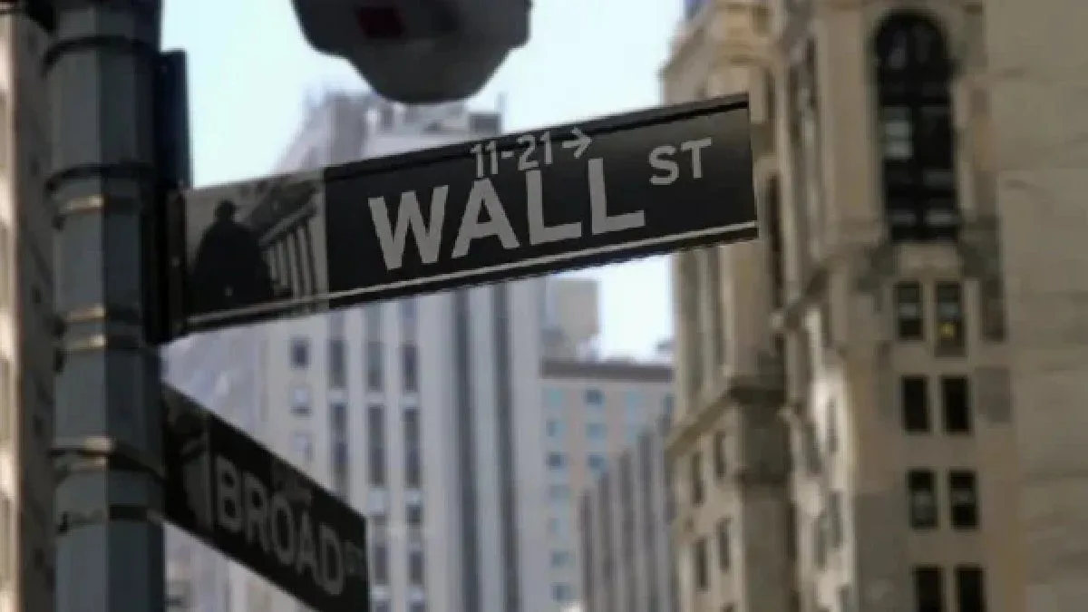 Wall Street cae 2,9% por volatilidad tecnológica y tensiones