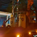 Instalan transformadores en comunidades de Carabobo