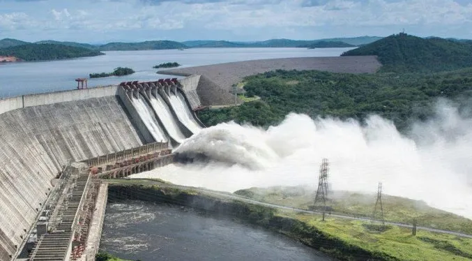 El SEN opera con 38,24 % de su capacidad instalada