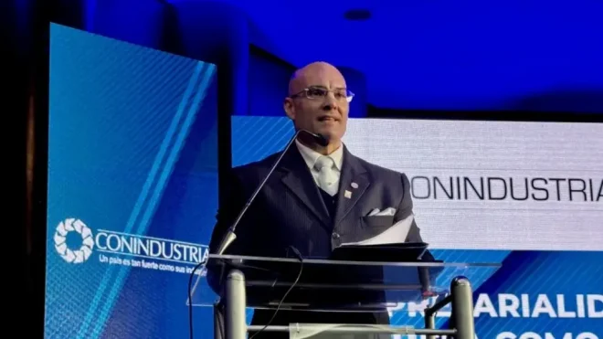 Conindustria pide 30 días para pagar IVA y ampliar base fiscal
