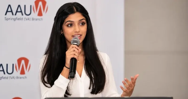 Navya Tuteja: la estudiante que creó una IA para el empleo