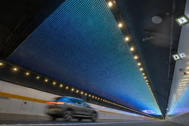 Luz LED en el túnel de Taihu para evitar la fatiga al conducir