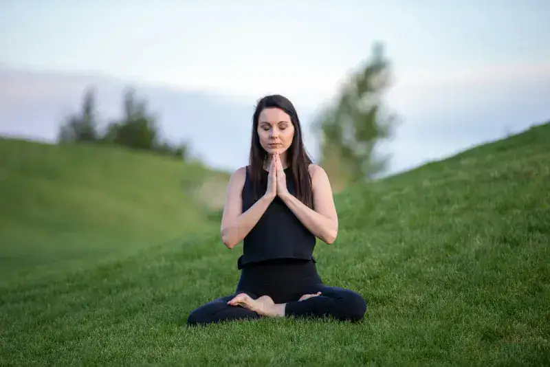 La meditación y la respiración consciente se asocian con mejoras en tareas cognitivas