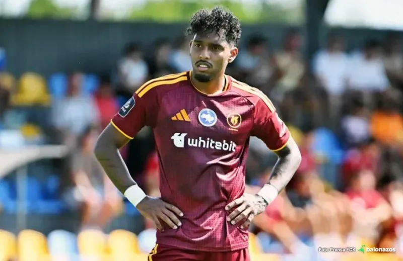 Carlos Paraco aportó otro gol en triunfo del Kharkiv