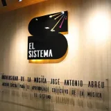Caracas estrena universidad musical con 521 alumnos