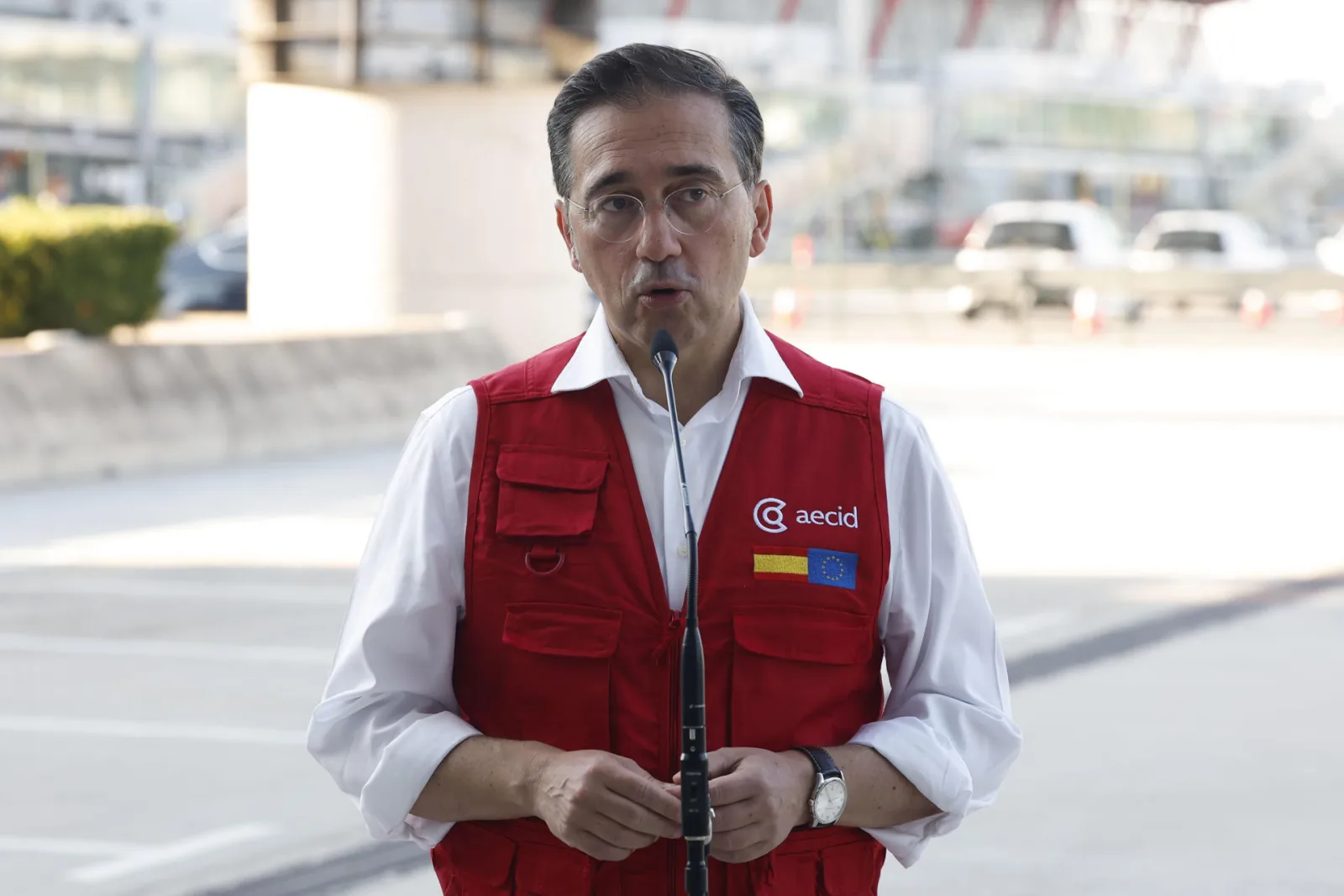 España confirma 40 fallecidos venezolanos tras terremotos