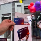 Bancamiga y TecnoFarma activan tarjeta de crédito cerrada