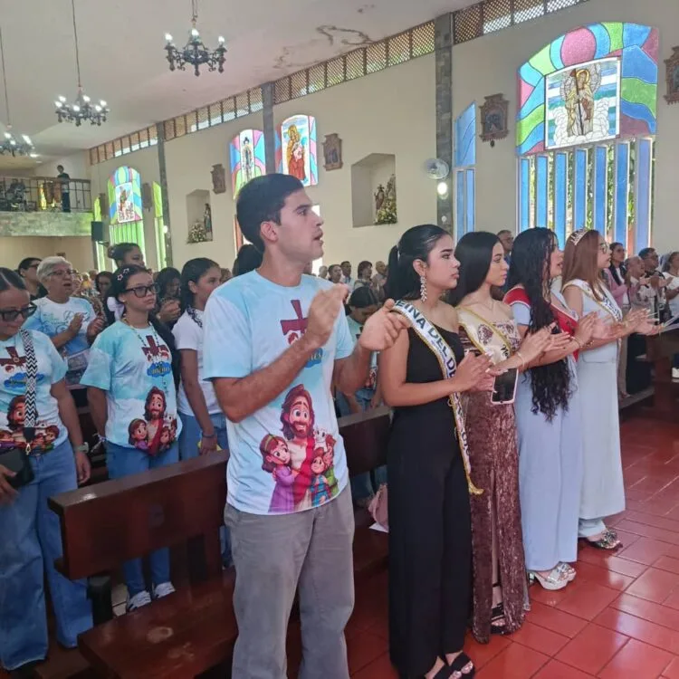 San Rafael de Carvajal rindió homenaje a San Rafael Arcángel