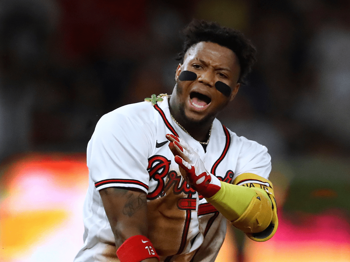 Acuña Jr. impacta con sus batazos kilométricos