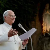 Pope Leo XIV suspende audiencias hasta el 20 de octubre por cirugía