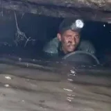 Video muestra a obrero dentro del drenaje del Terminal de Maracaibo
