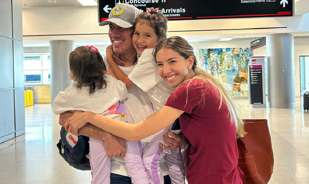 Familia de Juan Guaidó también llega a EE. UU. desde Colombia