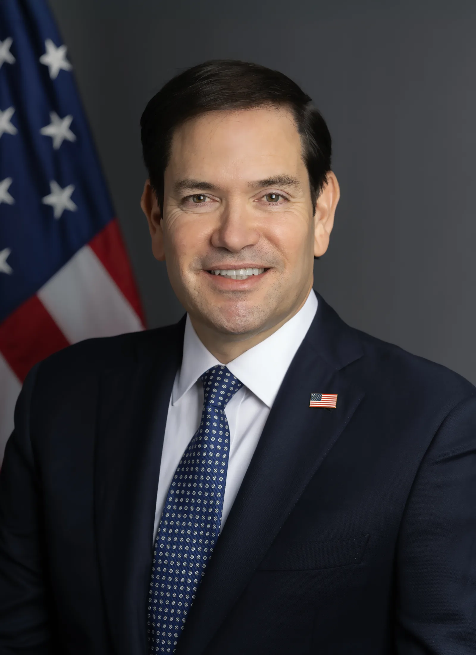Retrato oficial del Secretario Marco Rubio