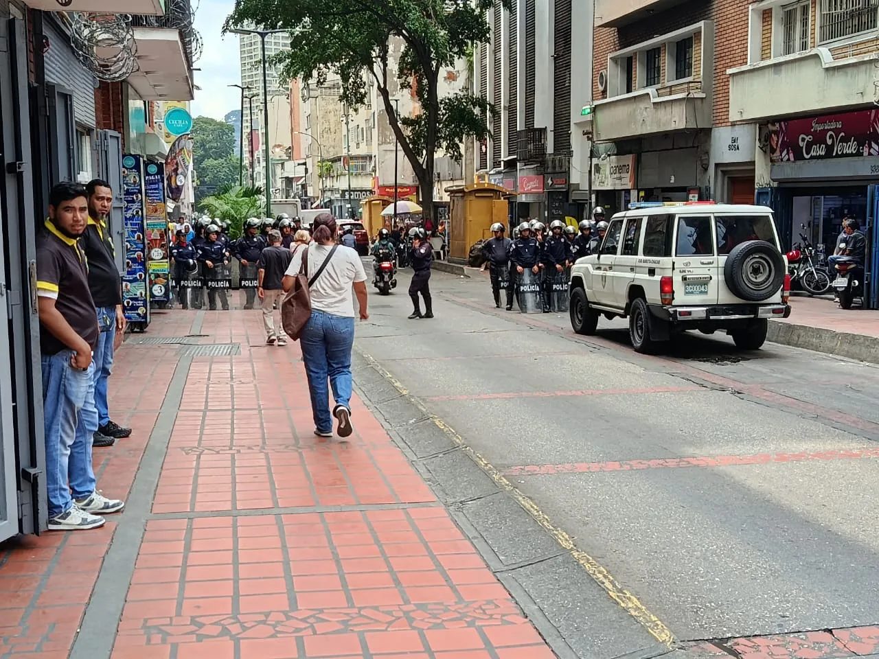 PNB frenó marcha sindical hacia Miraflores en Caracas