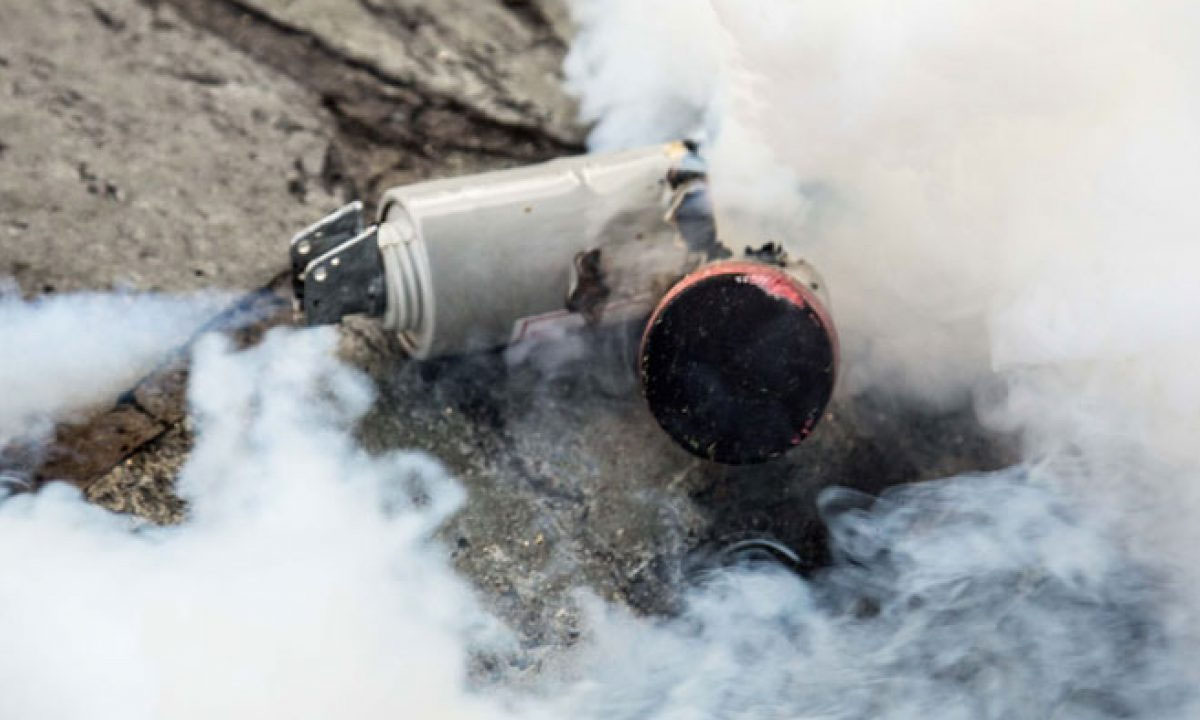 Dispersan a grupo de yukpas en la vía a Perijá con bombas lacrimógenas