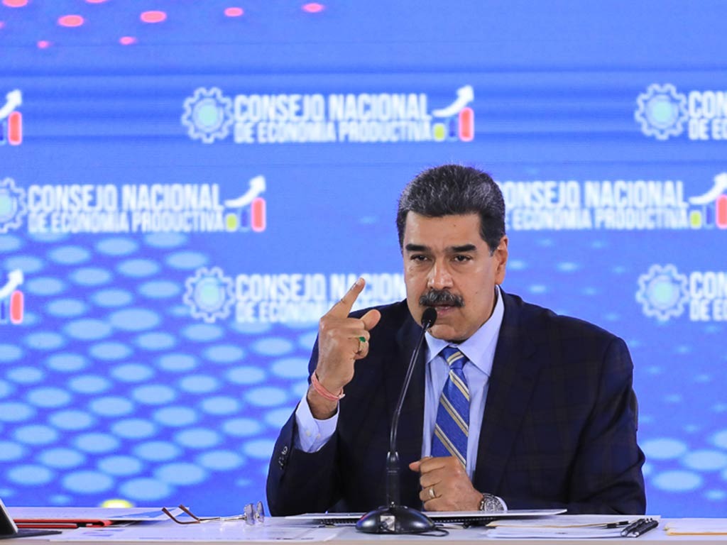 Maduro asevera que la economía creció en los últimos 9 trimestres