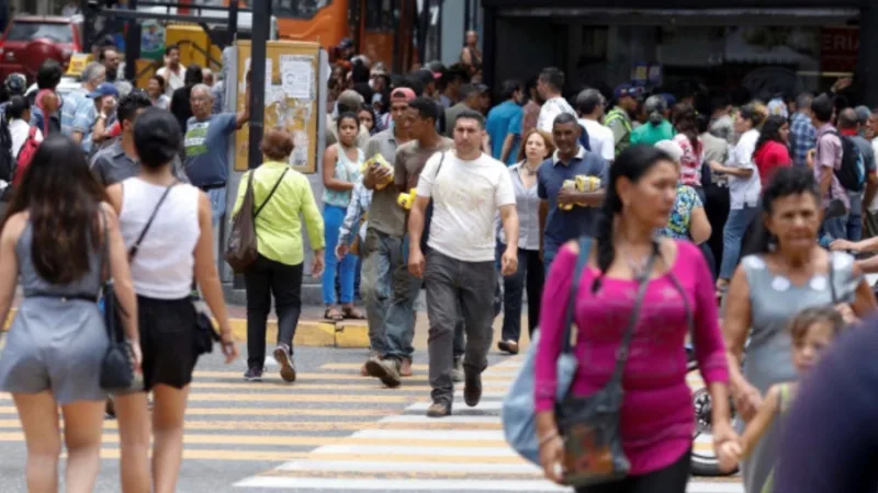 Encuesta: 65% prefiere esperar antes de votar en Venezuela