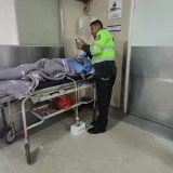 Venezolano sobrevive tras ser apuñalado por robarle