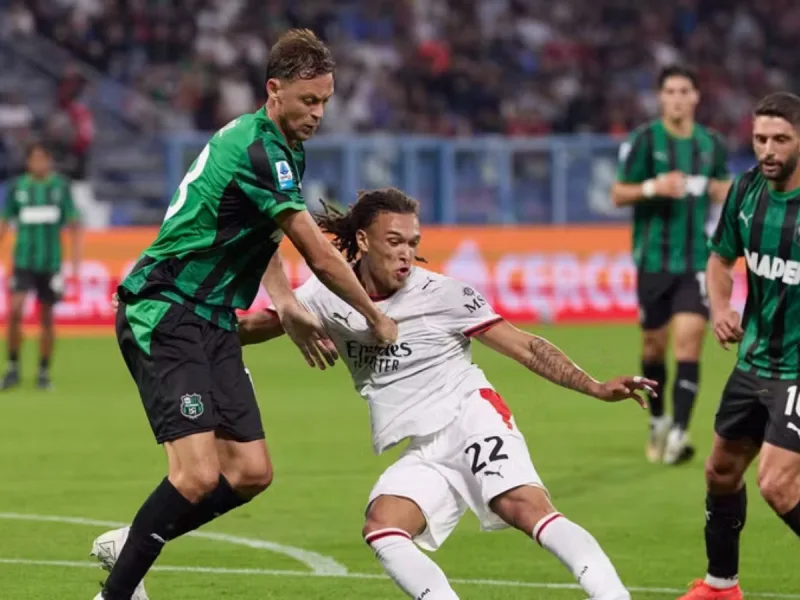 Milan rescata un punto y mantiene su invicto en Serie