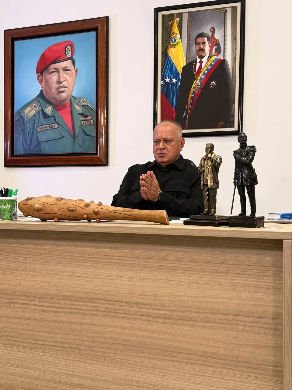 Diosdado Cabello 2026 Con El Mazo Dando
