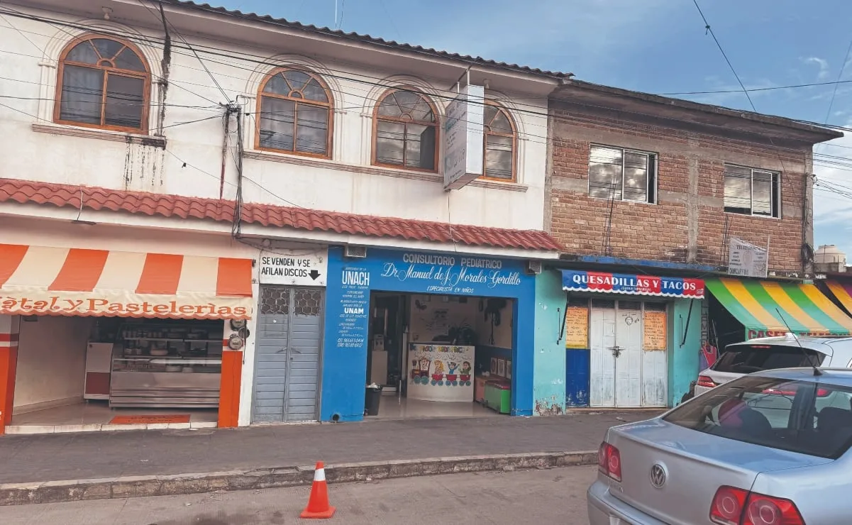 En El Cedro, 13 farmacias atraen a quienes buscan consulta