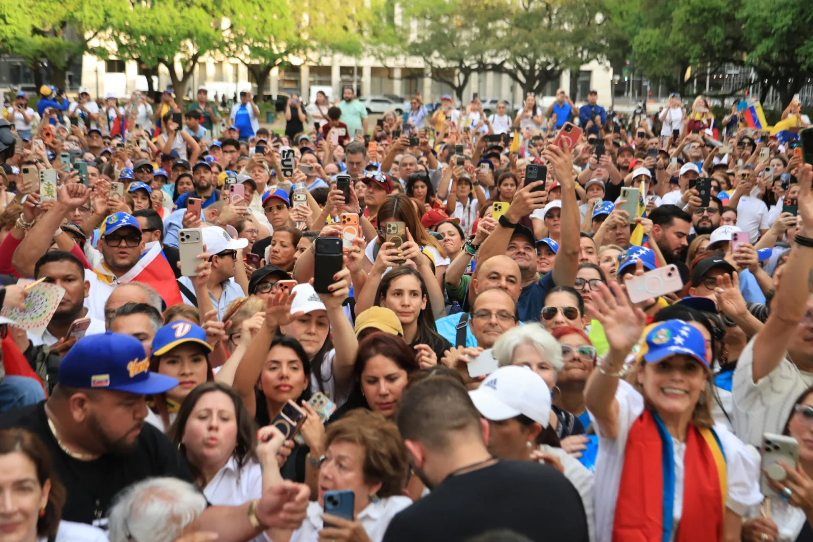 Trino Márquez: ocho de cada diez emigrantes no prevén volver
