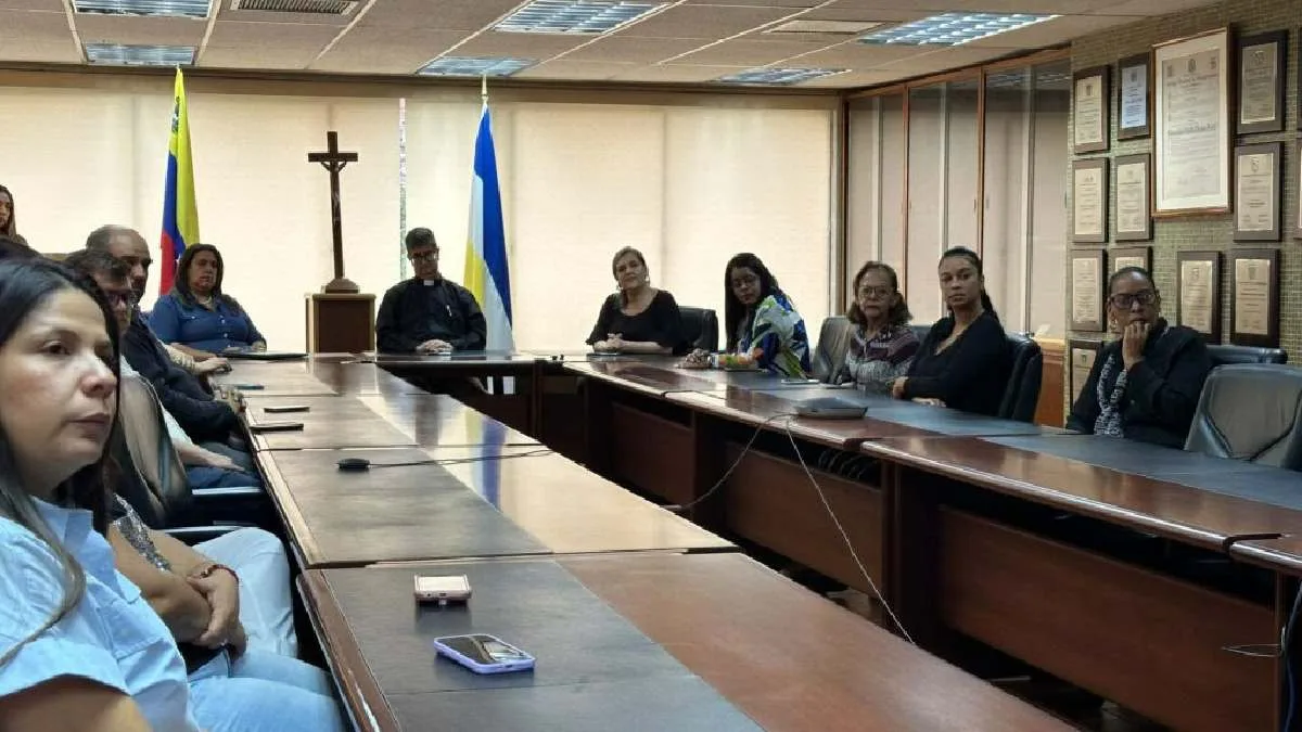 Universidades lanzan red de asistencia jurídica tras terremotos