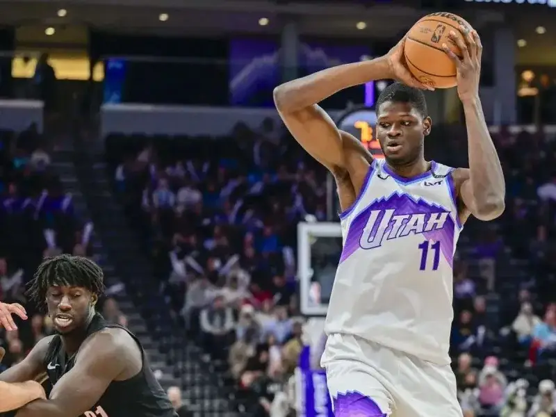Mo Bamba renueva contrato con Utah Jazz por dos años