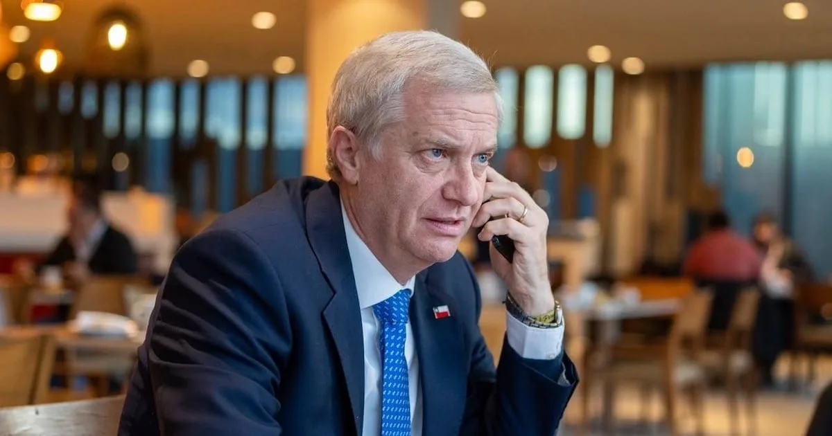 Kast y Burnham conversan sobre Malvinas, defensa y comercio