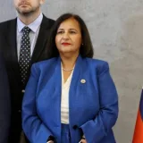 Oposición y Gobierno acuerdan comisión para oro retenido en Londres