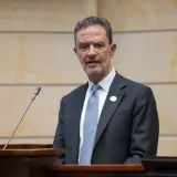 Omar Bula defendió el contrato temporal para pasaportes
