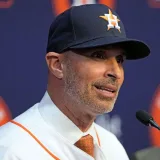 Astros de Houston evalúan la continuidad de Joe Espada