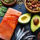 Alimentos que pueden ayudar a dormir mejor y reducir la apnea del sueño