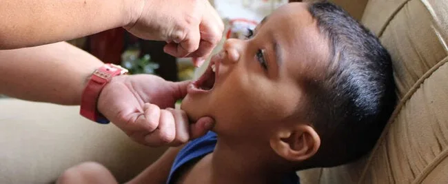 Américas cumplen 35 años sin polio salvaje, pero persisten brechas
