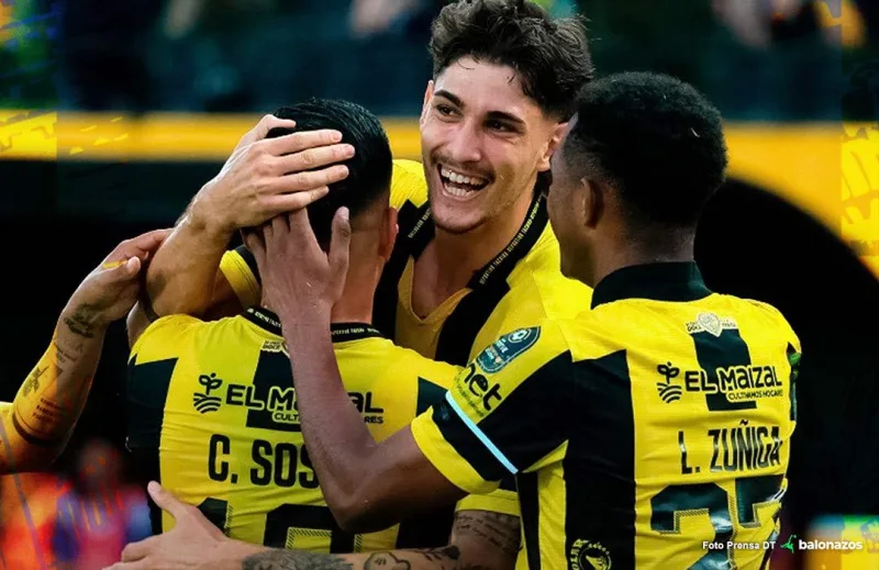 Táchira venció 3-1 a UCV FC con doblete de Adamo