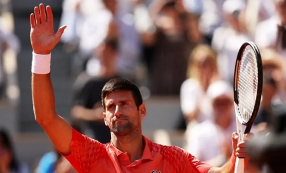 Djokovic conquistó Melbourne y volvió al número uno