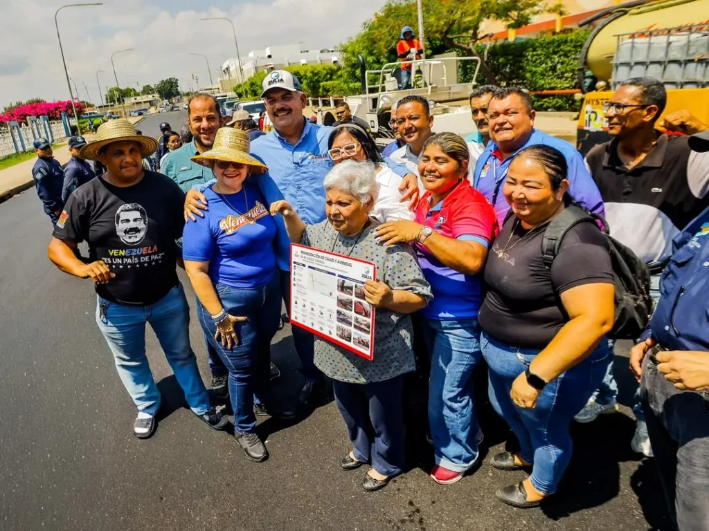 Despliegan plan vial en Maracaibo con 11 mil toneladas de asfalto