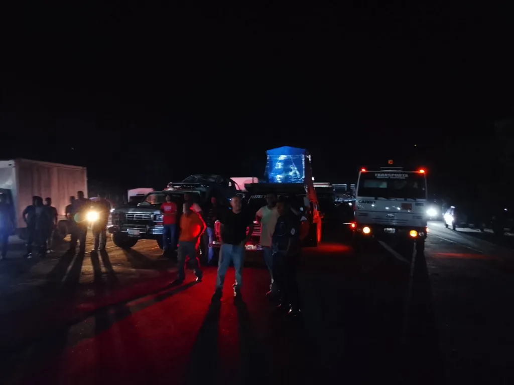 Carora volvió a abrir la Centroccidental tras 13 horas de tranca