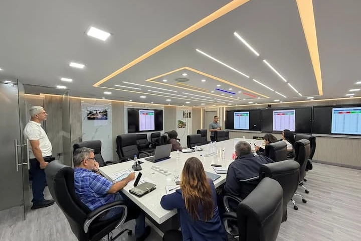 Mesa del 1×10 busca acelerar reportes eléctricos por VenApp