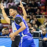 Marinos se despega en la cima tras vencer 88-83 a Piratas