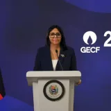 Delcy Rodríguez defiende el papel de Venezuela en el mercado de gas