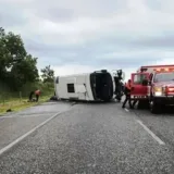 Vuelco de autobús en Portuguesa deja tres muertos y 30 heridos
