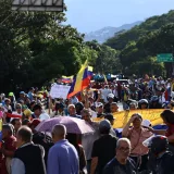 Oposición marchó por elecciones en 2027 y el regreso de Machado