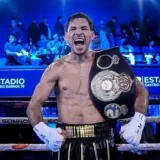 Leonardo Sánchez gana faja continental en Buenos Aires