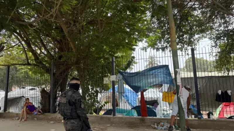 Control militar y la lucha de los guaireños 18 días tras el terremoto