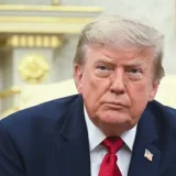 Trump culpa a la inmigración de la violencia en Francia