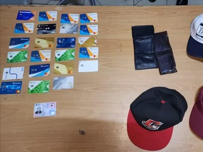 Policía detiene en Santiago a sospechoso de fraude con tarjetas