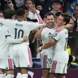 Real Madrid vence 4-1 al Leipzig y suma nueve puntos